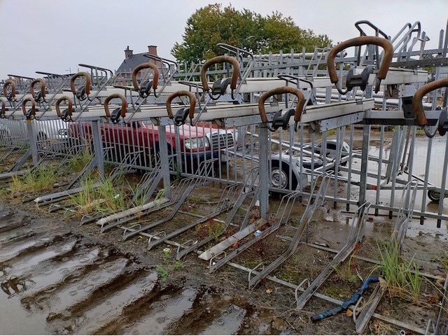 (locatie heemskerk) partij dubbele fietsenrekken - etagerekken - fietsetagerekken velopa - afbeelding 4 van  10