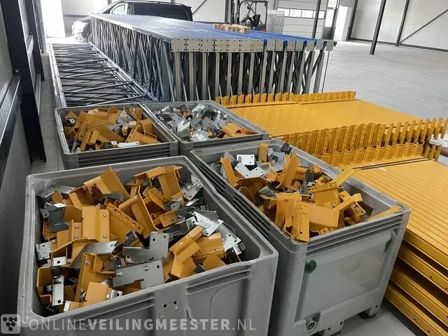 (locatie neede) grote partij magazijnstelling stelling jungheinrich, shuttle stelling, blauw - afbeelding 5 van  14