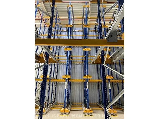 (locatie neede) grote partij magazijnstelling stelling jungheinrich, shuttle stelling, blauw - afbeelding 9 van  14