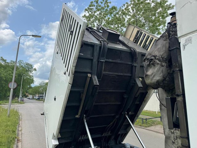 ( locatie nijkerk ) veegmachine, ravo, 580 euro 5, 2013 - afbeelding 10 van  23