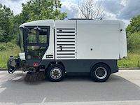 ( locatie nijkerk ) veegmachine, ravo, 580 euro 5, 2013 - afbeelding 12 van  23