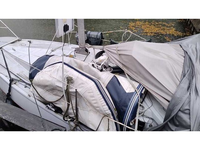 (locatie omgeving nijmegen) polyester kajuitzeiljacht - afbeelding 2 van  6