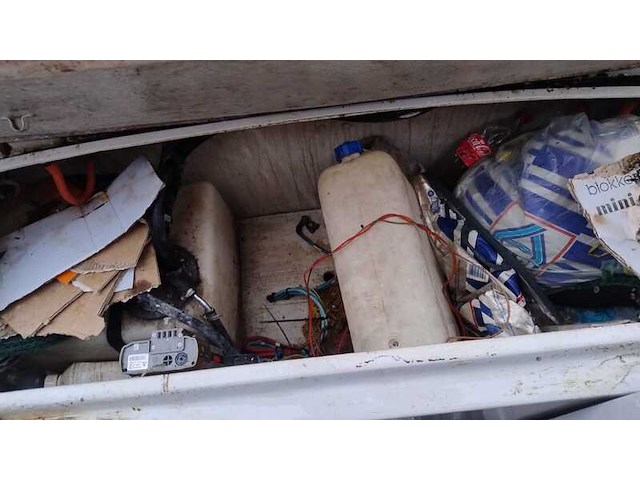 (locatie omgeving nijmegen) polyester kajuitzeiljacht - afbeelding 3 van  6