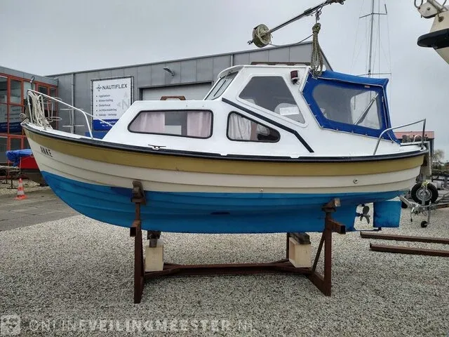 (locatie sneek) albatros 20 spitsgatter, wit, bouwjaar ca 1985 - afbeelding 10 van  14