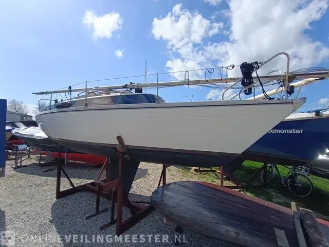 (locatie sneek) kajuitzeilboot met totasu sailpro 6pk 4 takt buitenboordmotor dehler, sprinta 70, wit, bouwjaar 1978 - afbeelding 1 van  36