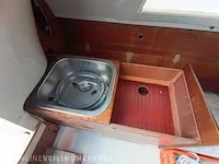 (locatie sneek) kajuitzeilboot met totasu sailpro 6pk 4 takt buitenboordmotor dehler, sprinta 70, wit, bouwjaar 1978 - afbeelding 22 van  36