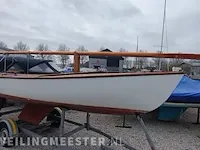 (locatie sneek) open zeilboot flytour, wit, bouwjaar ca 1980