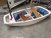 ( locatie sneek ) open zeilboot , westrijdoptimist , ned 2963, wit - afbeelding 4 van  10