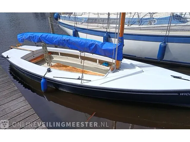 ( locatie sneek )polyvalk open zeilboot, polyester, bouwjaar ca. 1990 - afbeelding 12 van  17