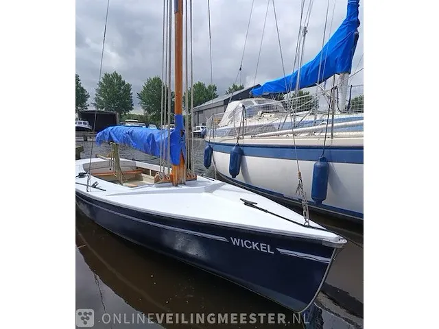 ( locatie sneek )polyvalk open zeilboot, polyester, bouwjaar ca. 1990 - afbeelding 13 van  17