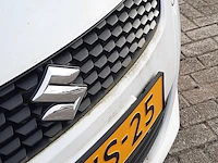 ( locatie soesterberg ) personenauto, suzuki, swift, wit, 2013 - afbeelding 9 van  61