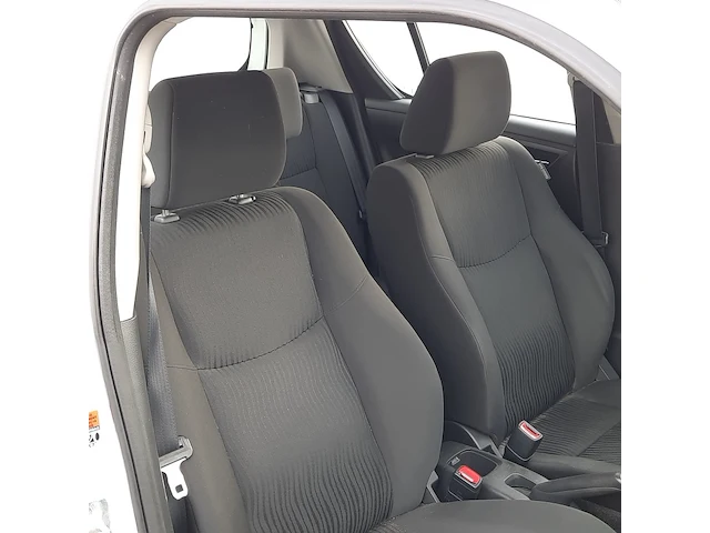 ( locatie soesterberg ) personenauto, suzuki, swift, wit, 2013 - afbeelding 42 van  61