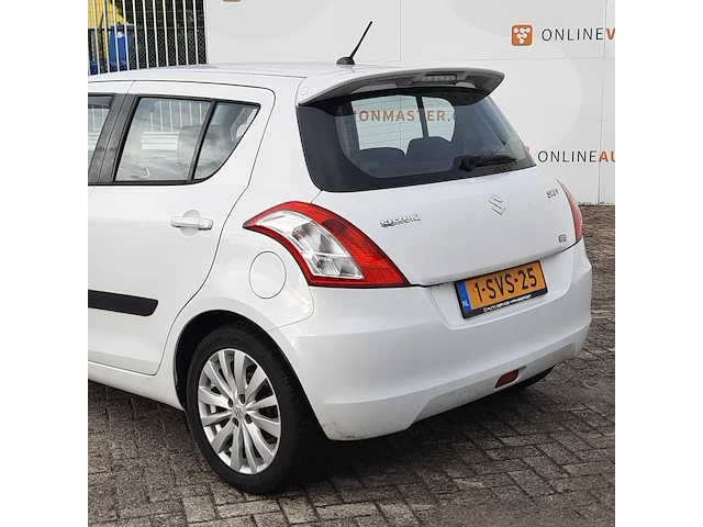 ( locatie soesterberg ) personenauto, suzuki, swift, wit, 2013 - afbeelding 61 van  61