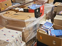 ( locatie westerbork ) mega partij boeken uit faillissement boekenwinkel - afbeelding 14 van  17