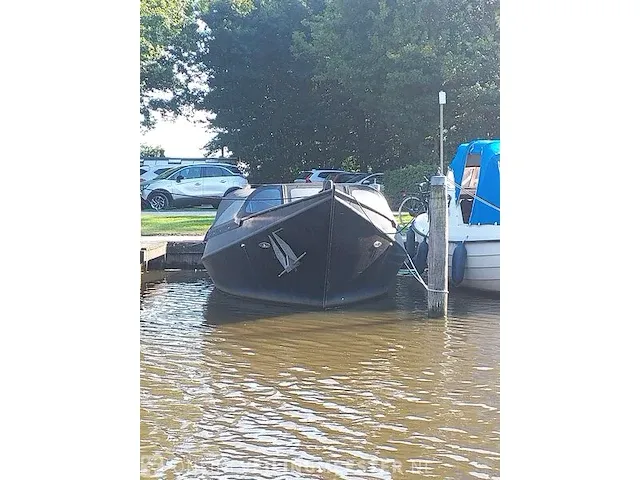 (locatie winsum, groningen) sloep met stallingstrailer, zwart - afbeelding 3 van  9
