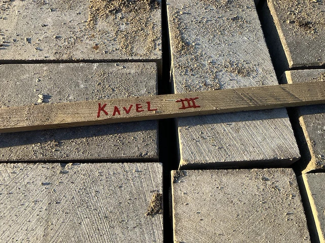 (locatie woerden) ca. 50 m² natuurstenen klinkers - afbeelding 4 van  4