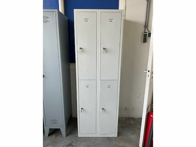 Lockerkast 180 cm (4x) - afbeelding 2 van  5