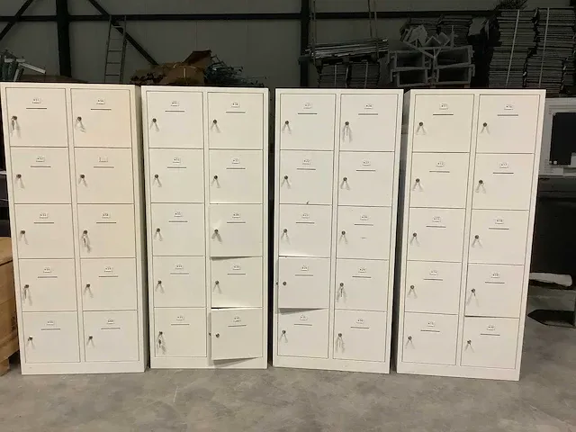Lockerkast (4x) - afbeelding 1 van  2