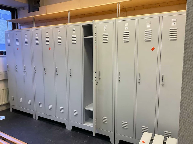 Lockerkast (4x) - afbeelding 1 van  3