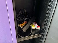 Lockerkast met inhoud (2x) - afbeelding 13 van  14