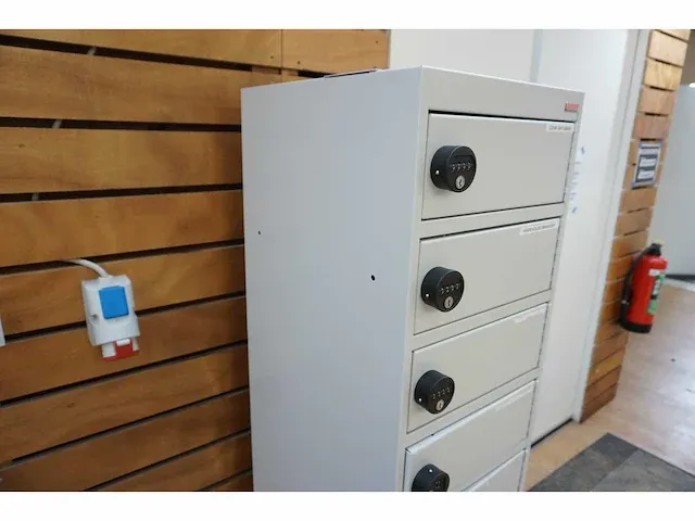 Lockerkast - afbeelding 2 van  6