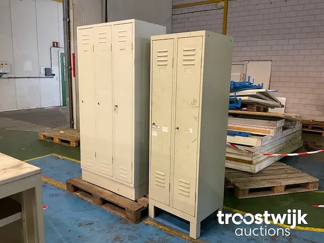 Lockerkast - afbeelding 1 van  3