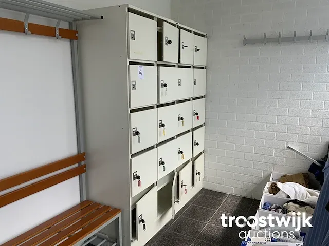 Lockerkast - afbeelding 1 van  3