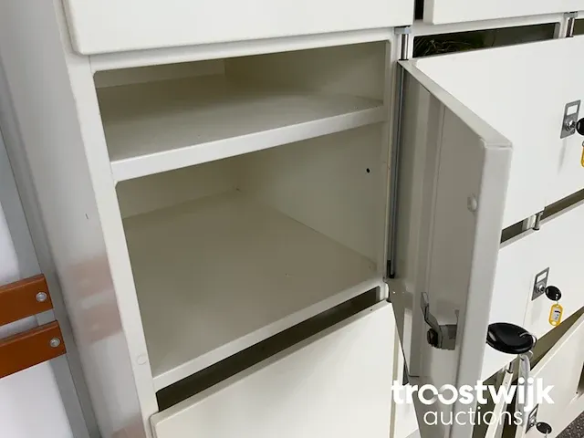 Lockerkast - afbeelding 2 van  3