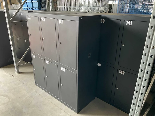 Lockerkasten (3x) - afbeelding 1 van  2