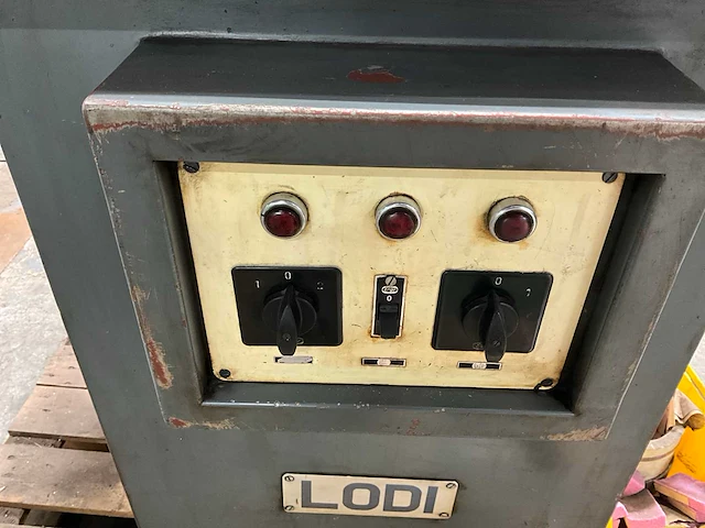 Lodi vlakslijpmachine - afbeelding 6 van  6