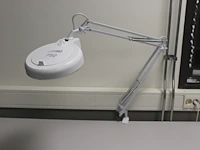Loeplamp met bureaubeugel - afbeelding 1 van  2