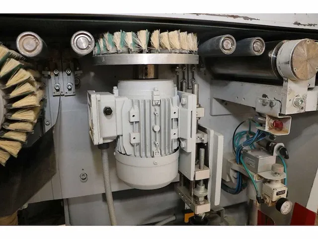 Loewer - dsm2300 gdb - bandschuurmachine - afbeelding 5 van  44