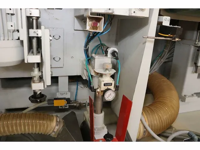 Loewer - dsm2300 gdb - bandschuurmachine - afbeelding 9 van  44