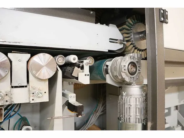 Loewer - dsm2300 gdb - bandschuurmachine - afbeelding 10 van  44