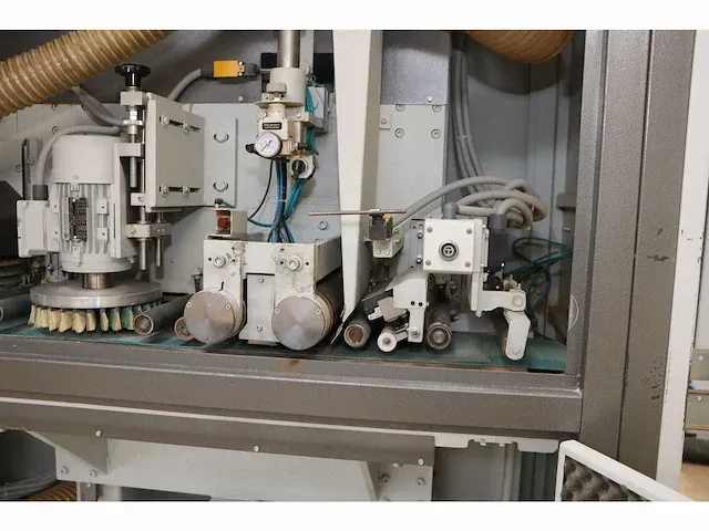 Loewer - dsm2300 gdb - bandschuurmachine - afbeelding 24 van  44
