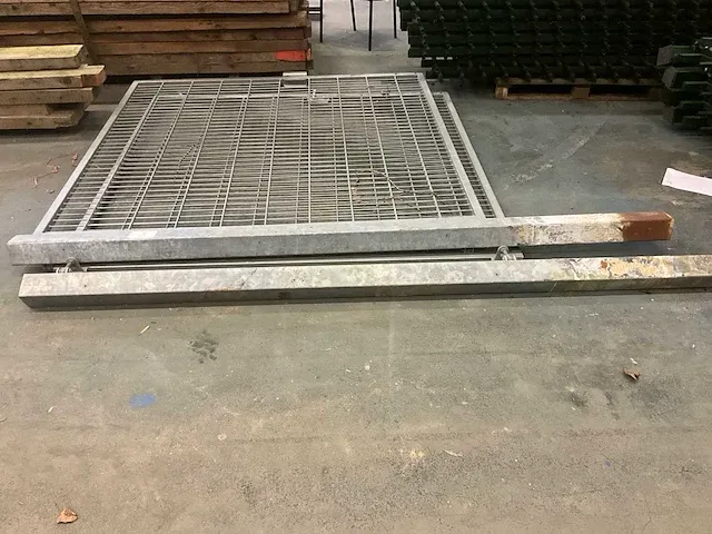 Loginox poort tuinhek - afbeelding 1 van  4