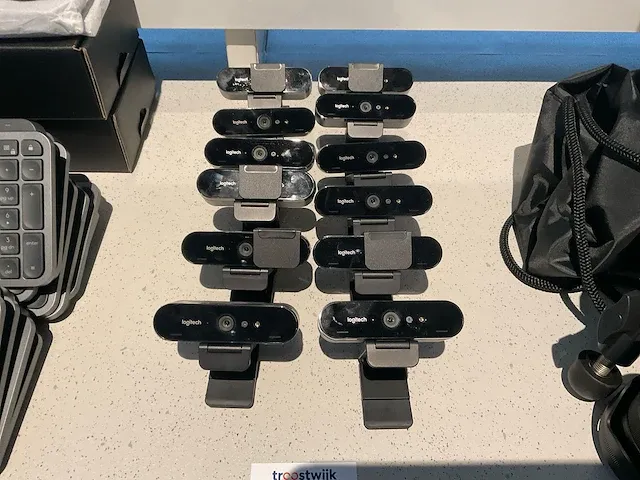 Logitech brio 4k pro webcam (12x) - afbeelding 3 van  3