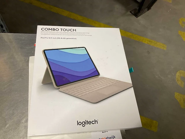 Logitech ipad pro 12.9 inch ( 5th & 6th generation ) case met toetsenbord voor tablet - afbeelding 1 van  2