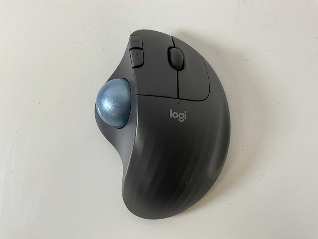 Logitech (m575) ergonomic wireless trackball business mouses (new) (4x) - afbeelding 2 van  5