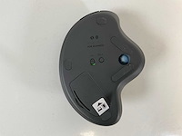 Logitech (m575) ergonomic wireless trackball business mouses (new) (4x) - afbeelding 4 van  5