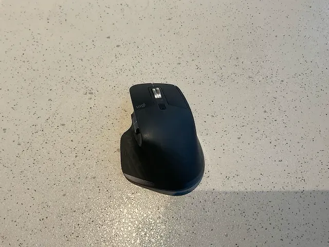 Logitech mx keys business toetsenbord (15x) - afbeelding 4 van  5