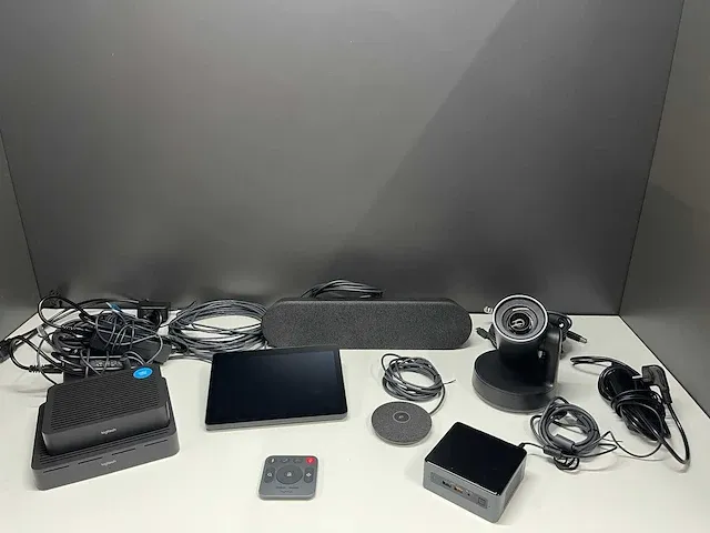 Logitech rally - ultra hd videoconferentie systeem - afbeelding 1 van  36