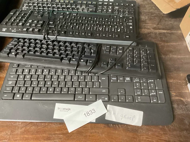 Logitech toetsenbord (6x) - afbeelding 2 van  4