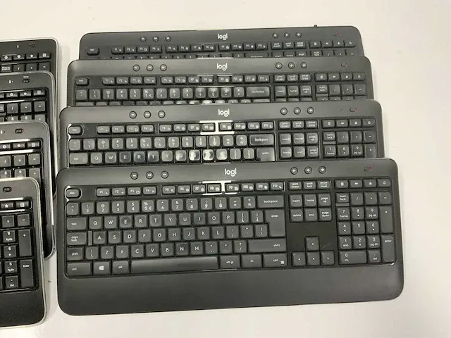Logitech toetsenbord (8x) - afbeelding 3 van  5