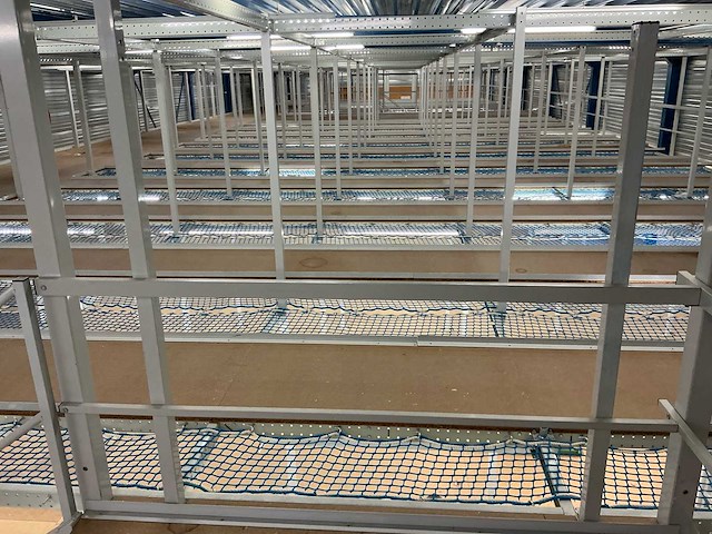 Logo tech dubbele entresolvloer circa 750m2 - afbeelding 16 van  28