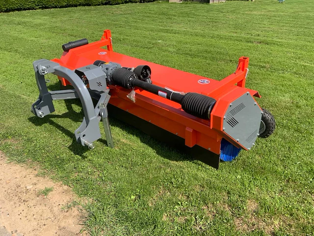 Loma - 2021 - sweeper swlt220 - voorladers en accessoires - afbeelding 8 van  13
