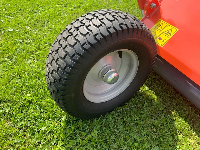 Loma flaimower atv120 klepelmaaier - afbeelding 15 van  16