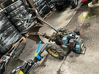 Lombardini 520 werktuig tractor met ploeg - afbeelding 2 van  7