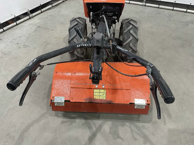 Lombardini lda 510 tweewielige trekker met frees - afbeelding 10 van  14