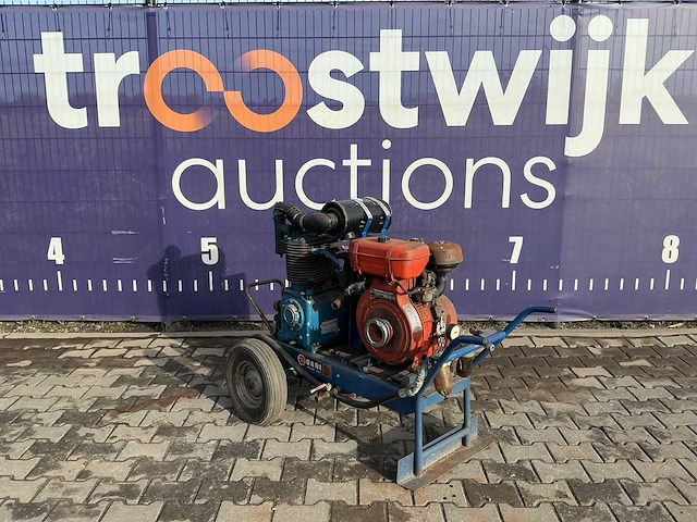 Lombardini luchtcompressor - afbeelding 8 van  13